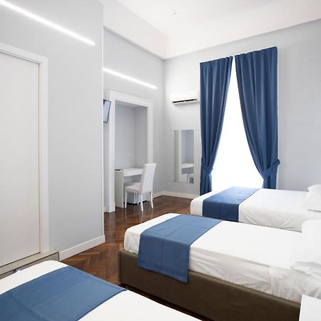 La Chambre Duomo Neapol Zewnętrze zdjęcie