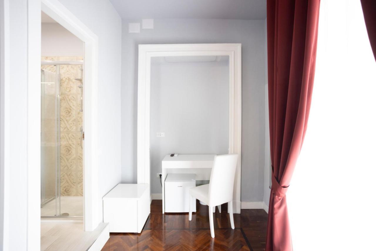 La Chambre Duomo Neapol Zewnętrze zdjęcie