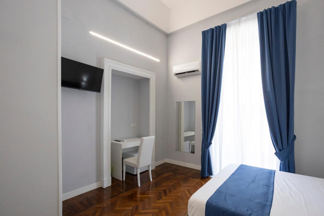 La Chambre Duomo Neapol Zewnętrze zdjęcie