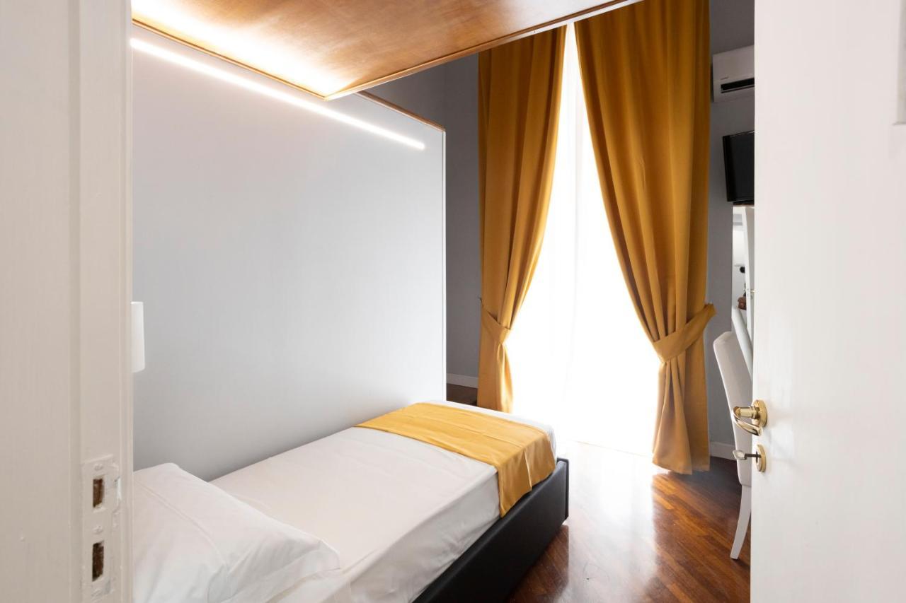 La Chambre Duomo Neapol Zewnętrze zdjęcie