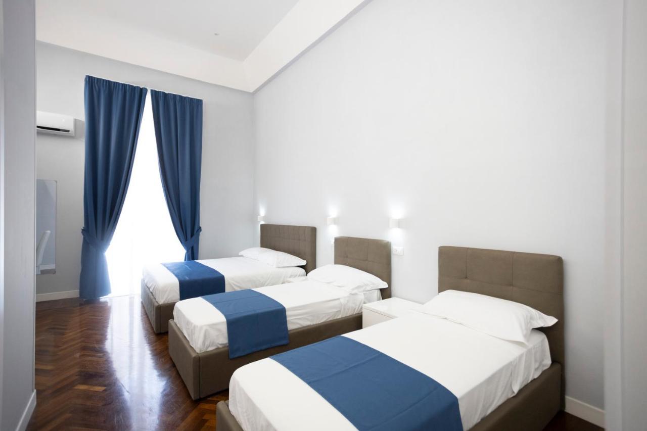 La Chambre Duomo Neapol Zewnętrze zdjęcie