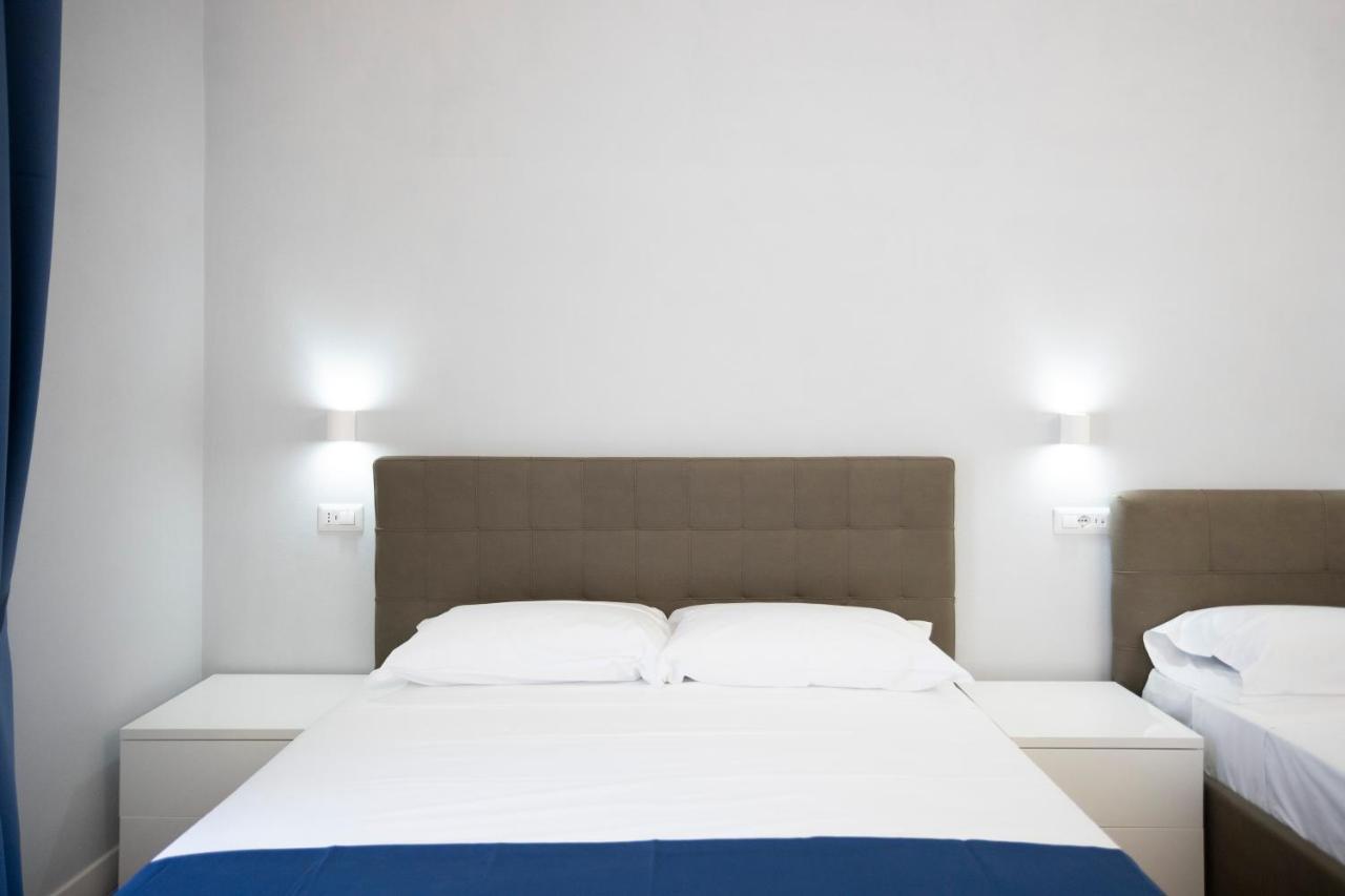 La Chambre Duomo Neapol Zewnętrze zdjęcie