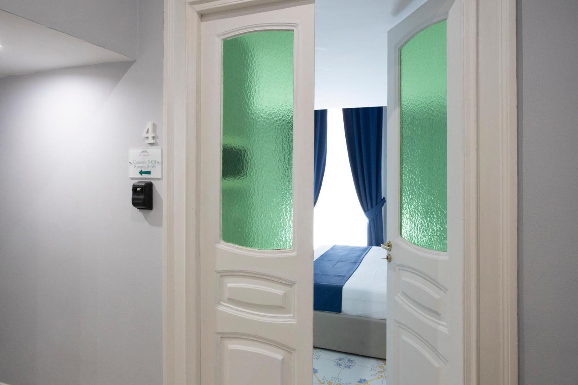 La Chambre Duomo Neapol Zewnętrze zdjęcie
