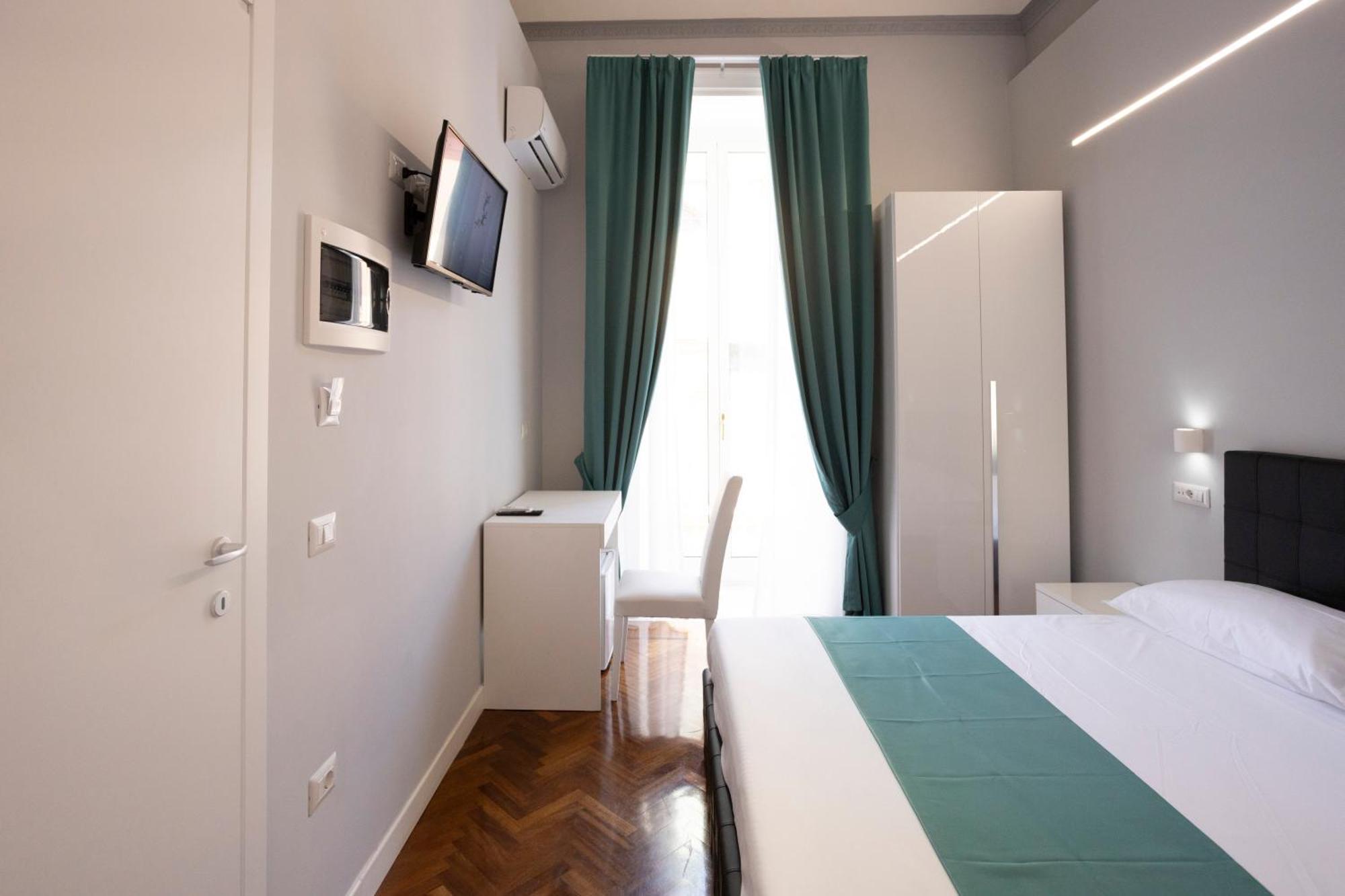 La Chambre Duomo Neapol Zewnętrze zdjęcie