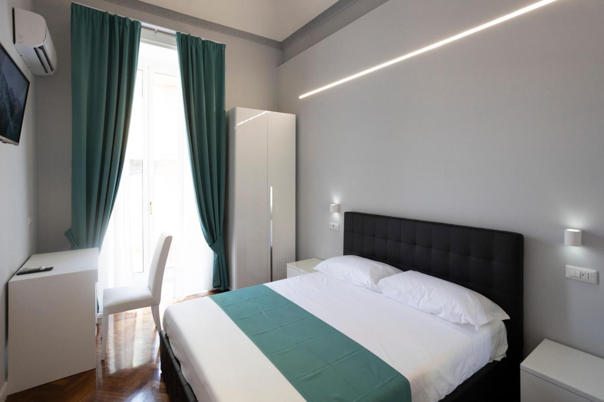 La Chambre Duomo Neapol Zewnętrze zdjęcie