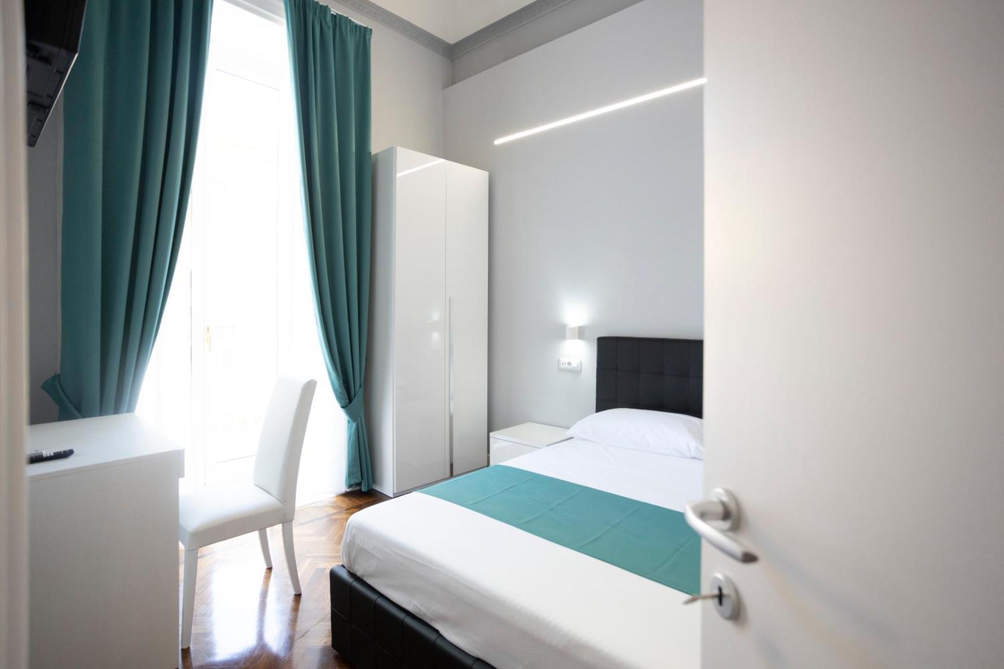 La Chambre Duomo Neapol Zewnętrze zdjęcie