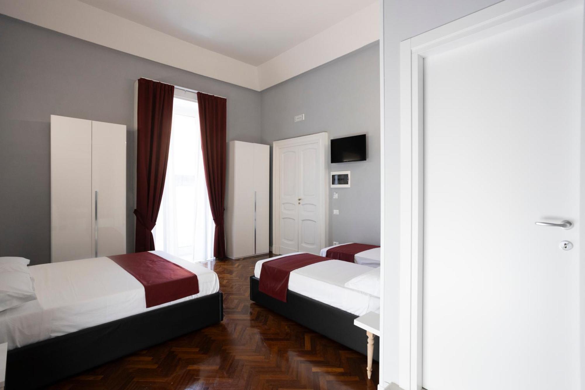 La Chambre Duomo Neapol Zewnętrze zdjęcie